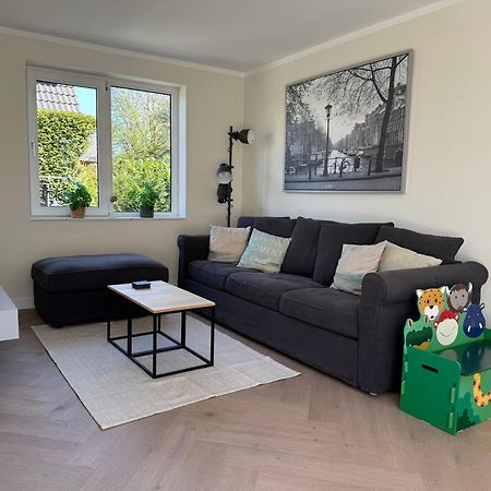 Huebsches Ferienhaus In Ouddorp - Fusslaeufig Zum Strand Und Zentrum Bagian luar foto